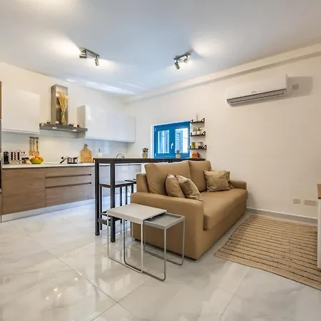 Palazzo Ducoss - 7 - Two Bedroom One Bathroom Daire Valletta