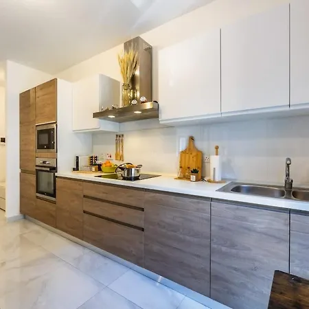 Palazzo Ducoss - 7 - Two Bedroom One Bathroom Apartamento