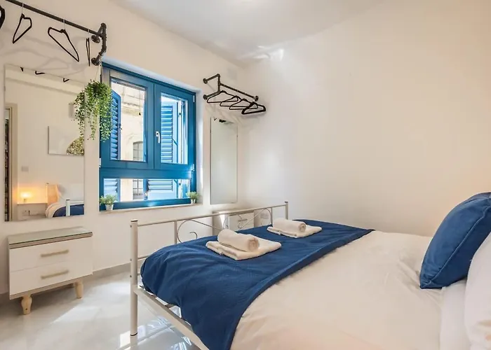 Palazzo Ducoss - 7 - Two Bedroom One Bathroom *