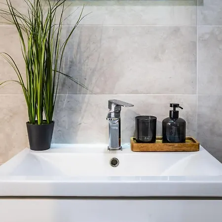 Palazzo Ducoss - 7 - Two Bedroom One Bathroom * Валетта