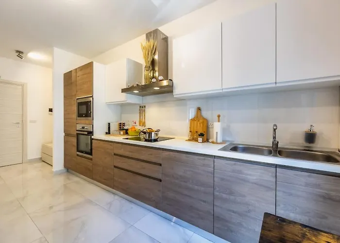 Palazzo Ducoss - 7 - Two Bedroom One Bathroom Apartament